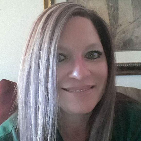 Meet your Posher, Kimberly - Picture 1 of 1